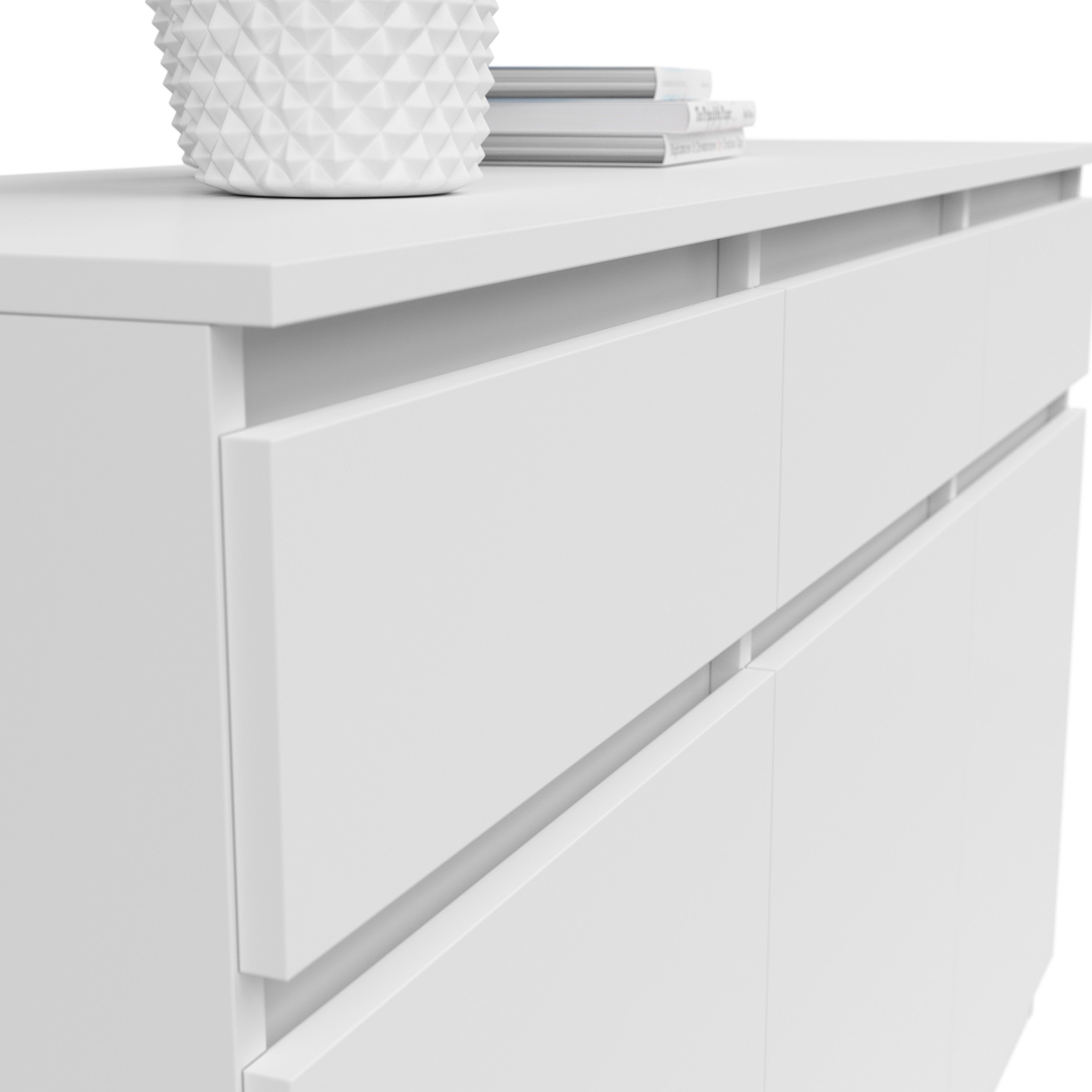 Saturn — Chest of drawers