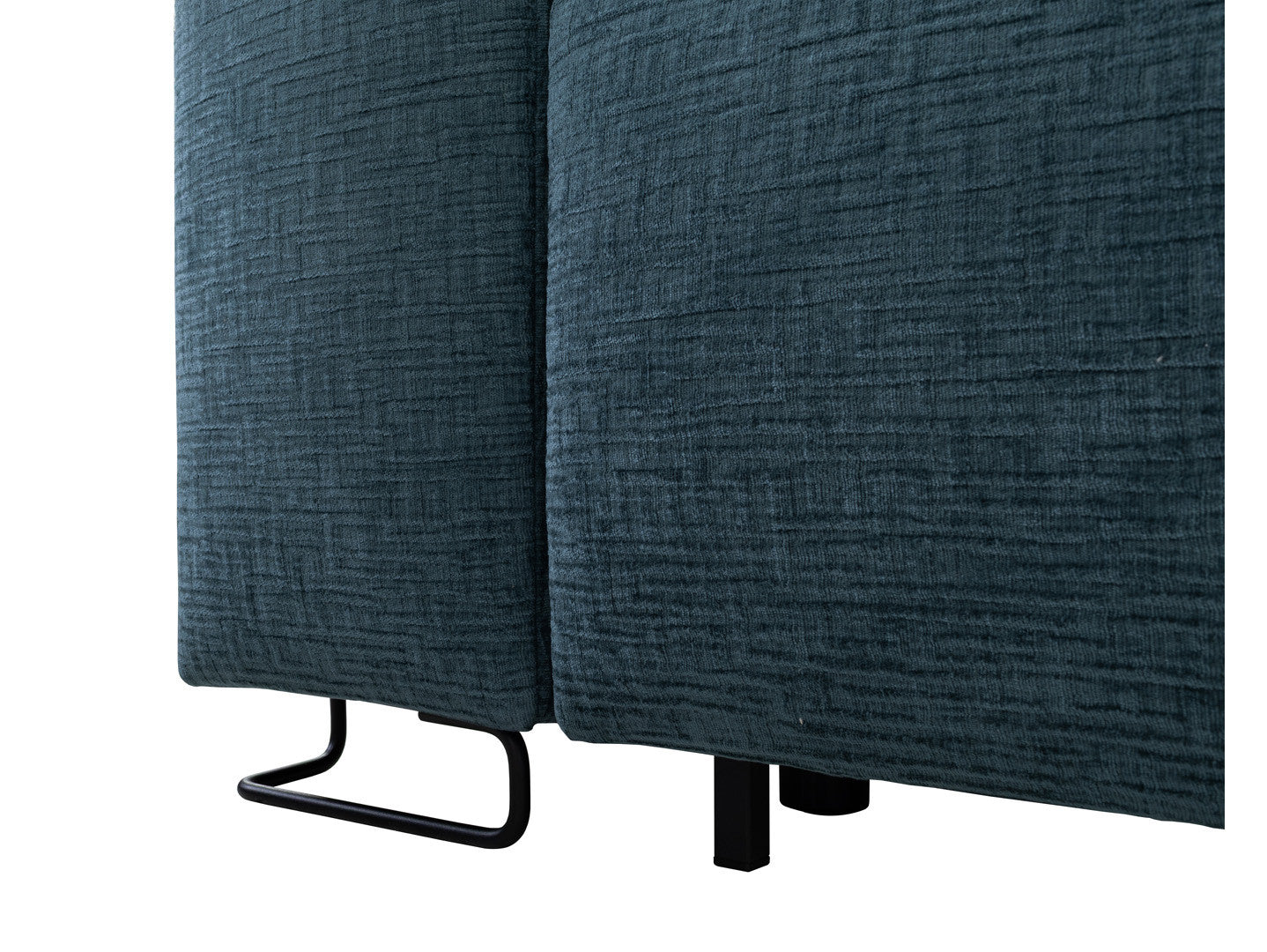 Kizo — Sofa