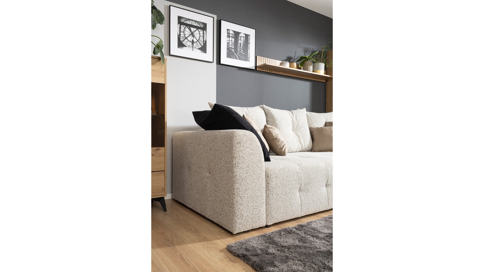 Royal IV — sofa