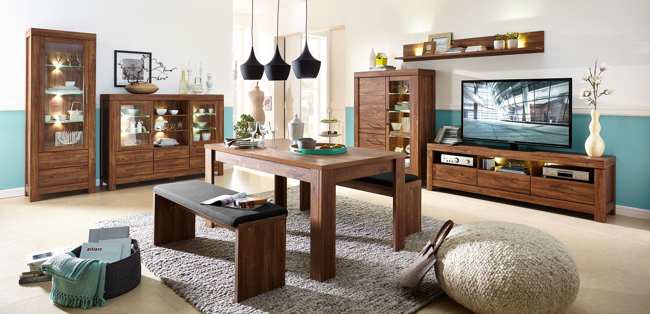 Gent — Dining table