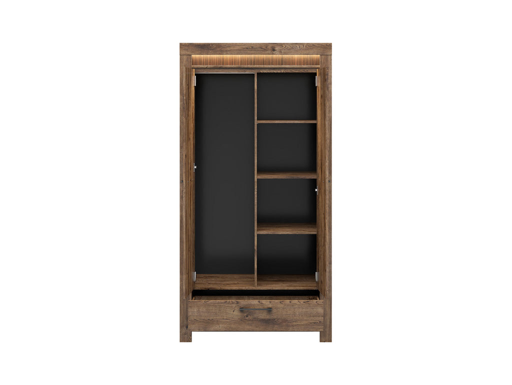 Torin — Wardrobe 102