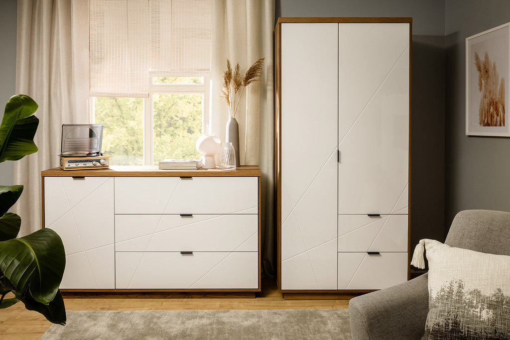 Forn — Wardrobe