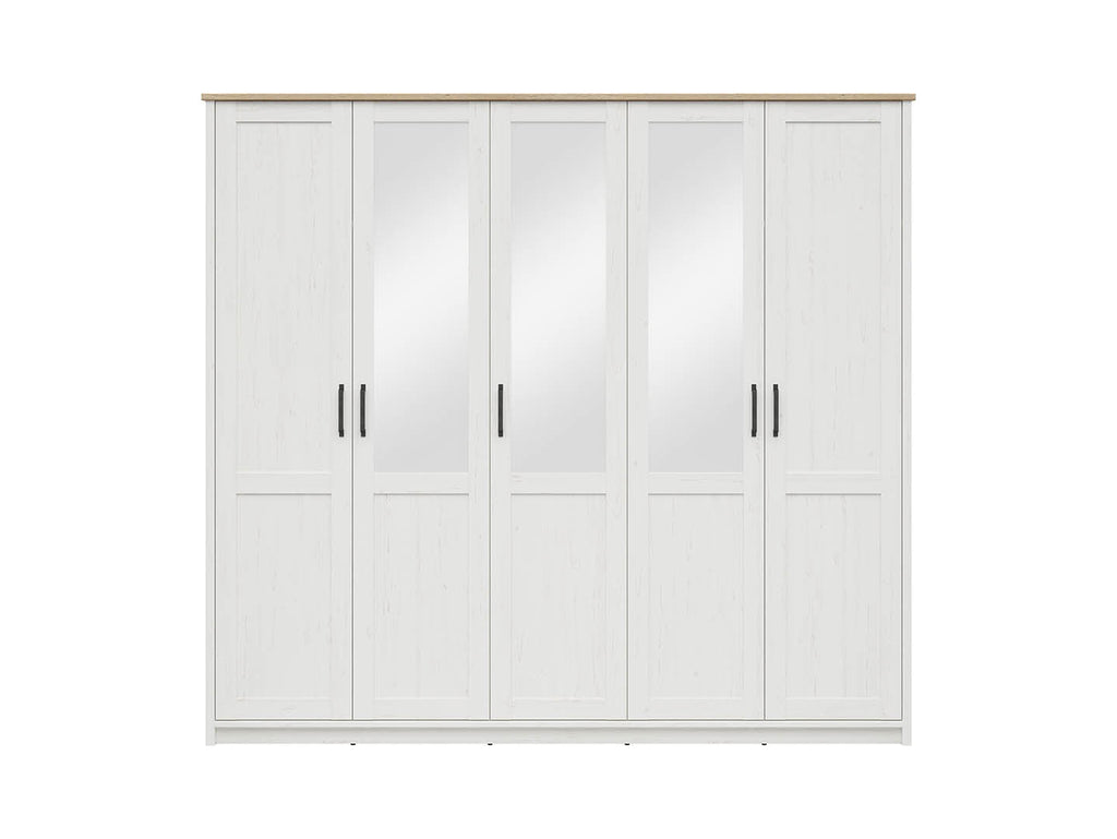 Loksa — Wardrobe