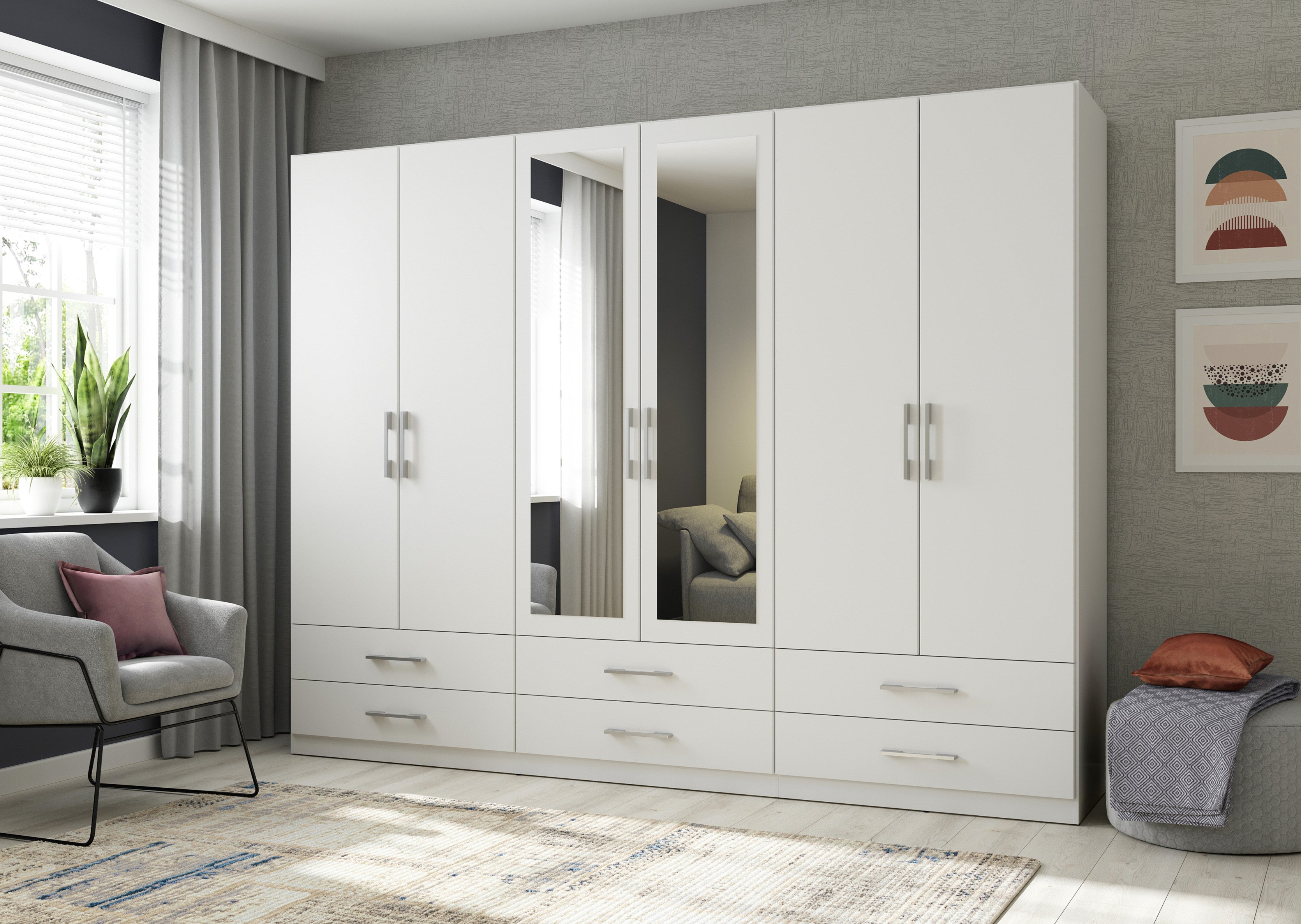 Herford — Wardrobe