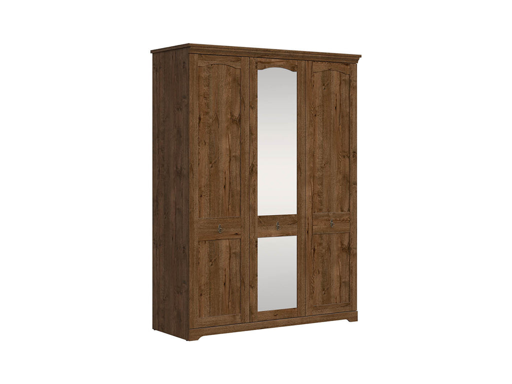 Patras — Wardrobe